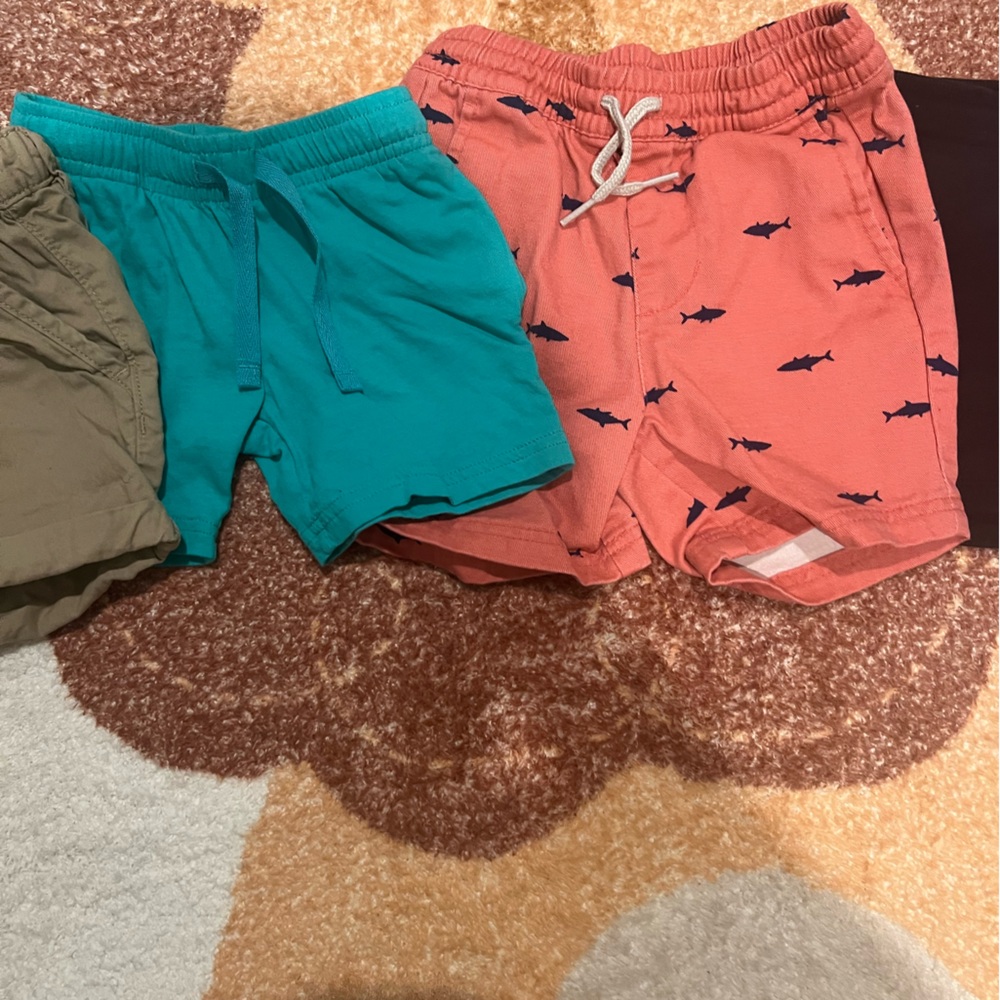 Shorts bundle - Picture 3 of 4